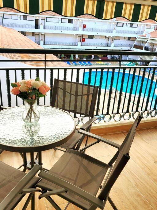 Bright & Stylish Apartment In Chipeque, Los Cristianos Arona  Exterior photo