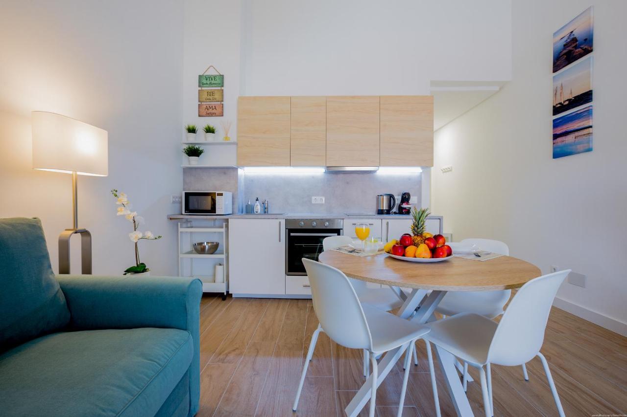 Bright & Stylish Apartment In Chipeque, Los Cristianos Arona  Exterior photo